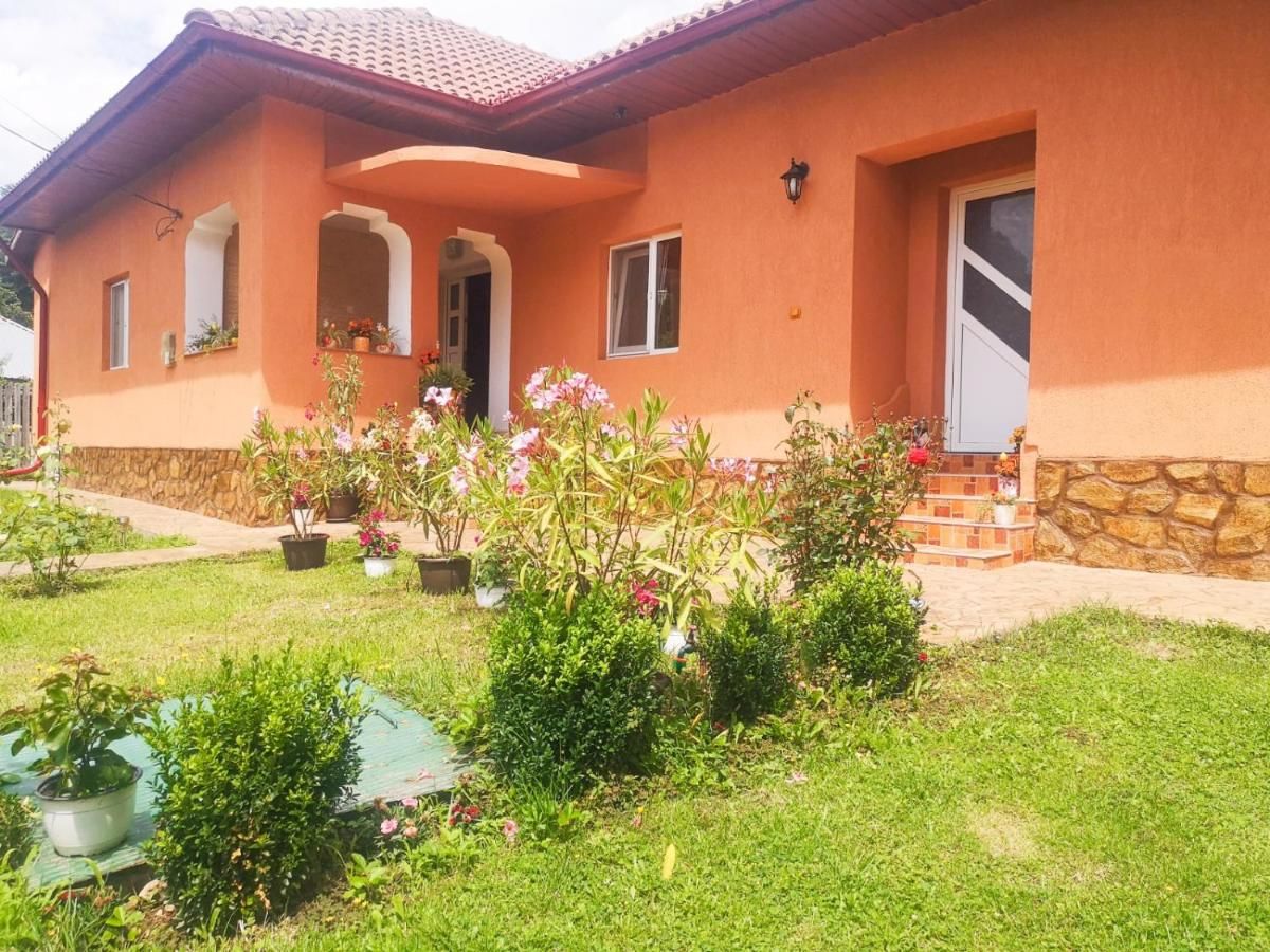 Гостевой дом Casa Andra Байя-де-Фьер